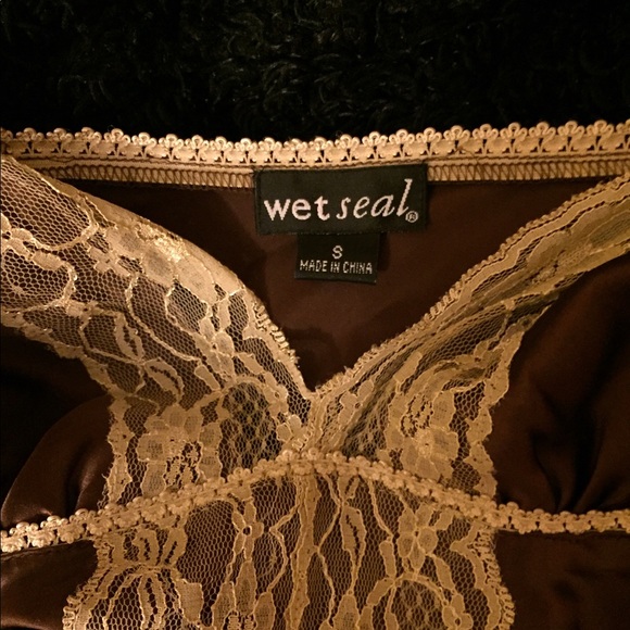 Silky Tank - Picture 8 of 8